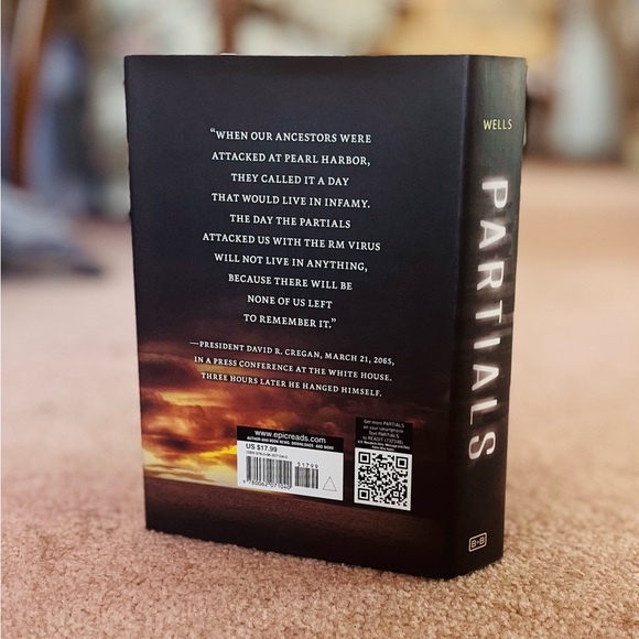 Partials - Dan Wells HC 1st Ed. - Picture 2 of 6